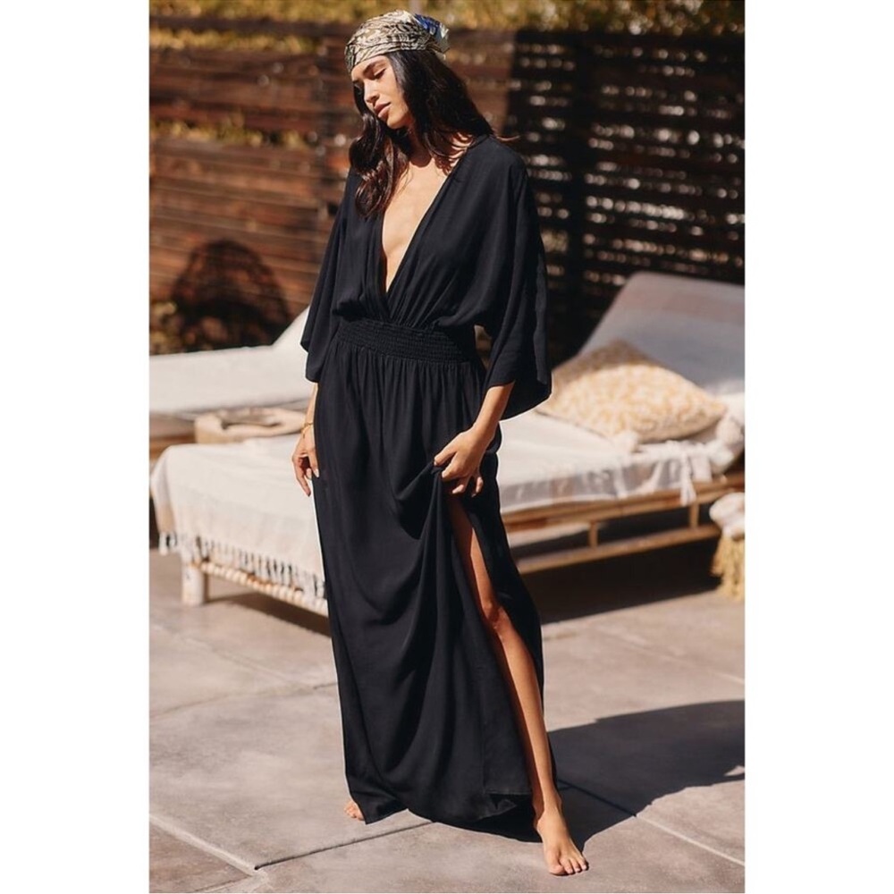 BNWOT L*Space Black Deep V-Neck Tie-Back Coverup Maxi Dress